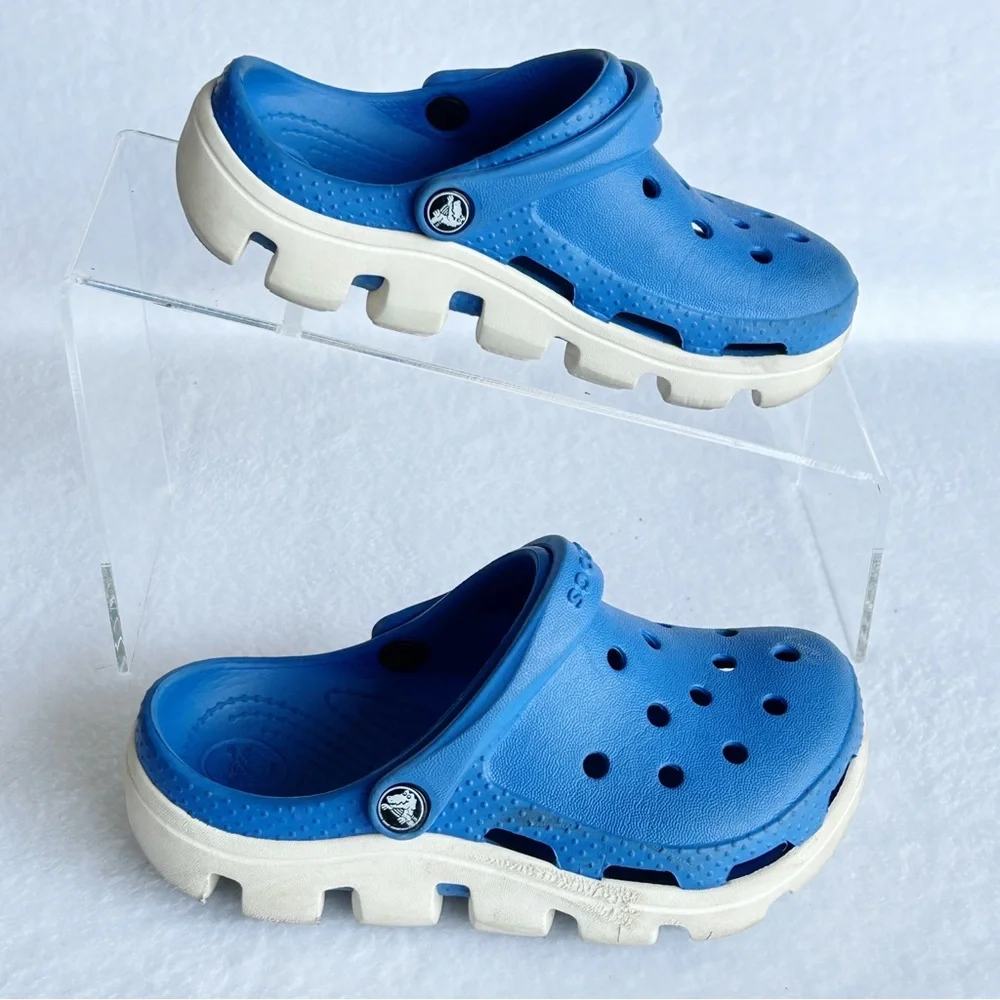 Crocs Kids Classic Clog Slip-On Shoes Size 10 11 Unisex Bright Blue White Trim